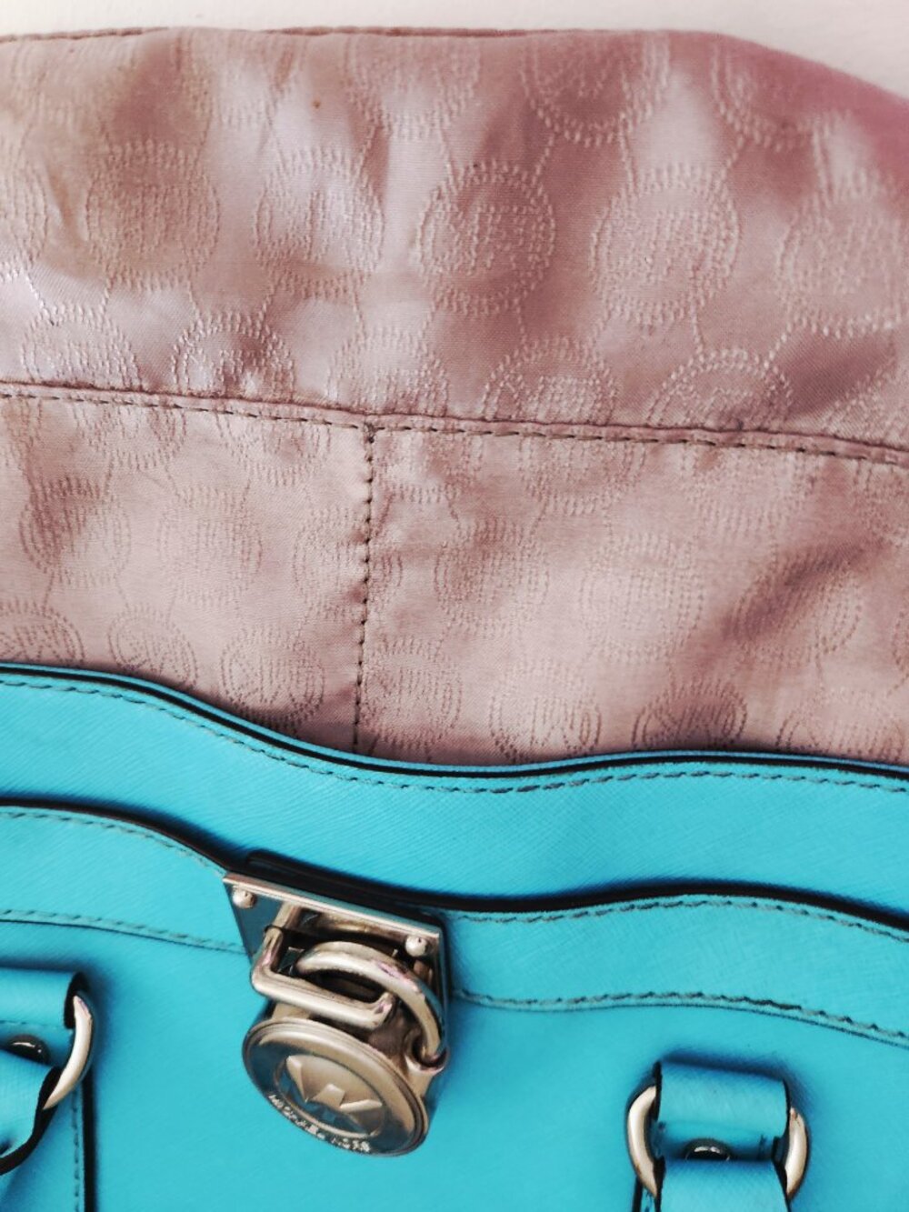 Michael Kors Hamilton Turquoise Shoulder Bag - Picture 9 of 10